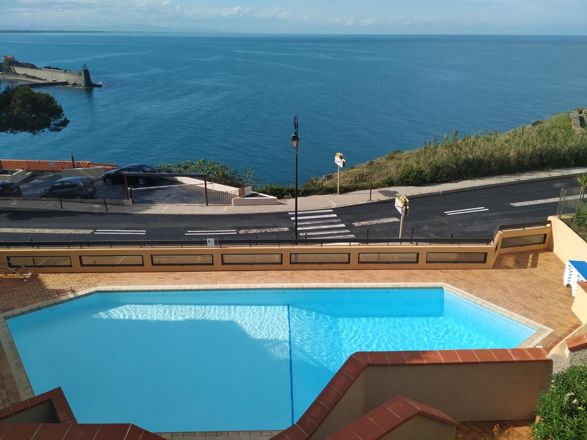 Location Vue Mer Du Samedi Au Samedi, Clim, Parking, Piscine, Plage Collioure Exteriör bild